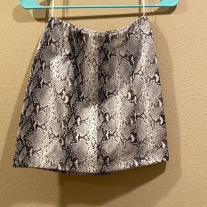 Wild honey snake print skirt